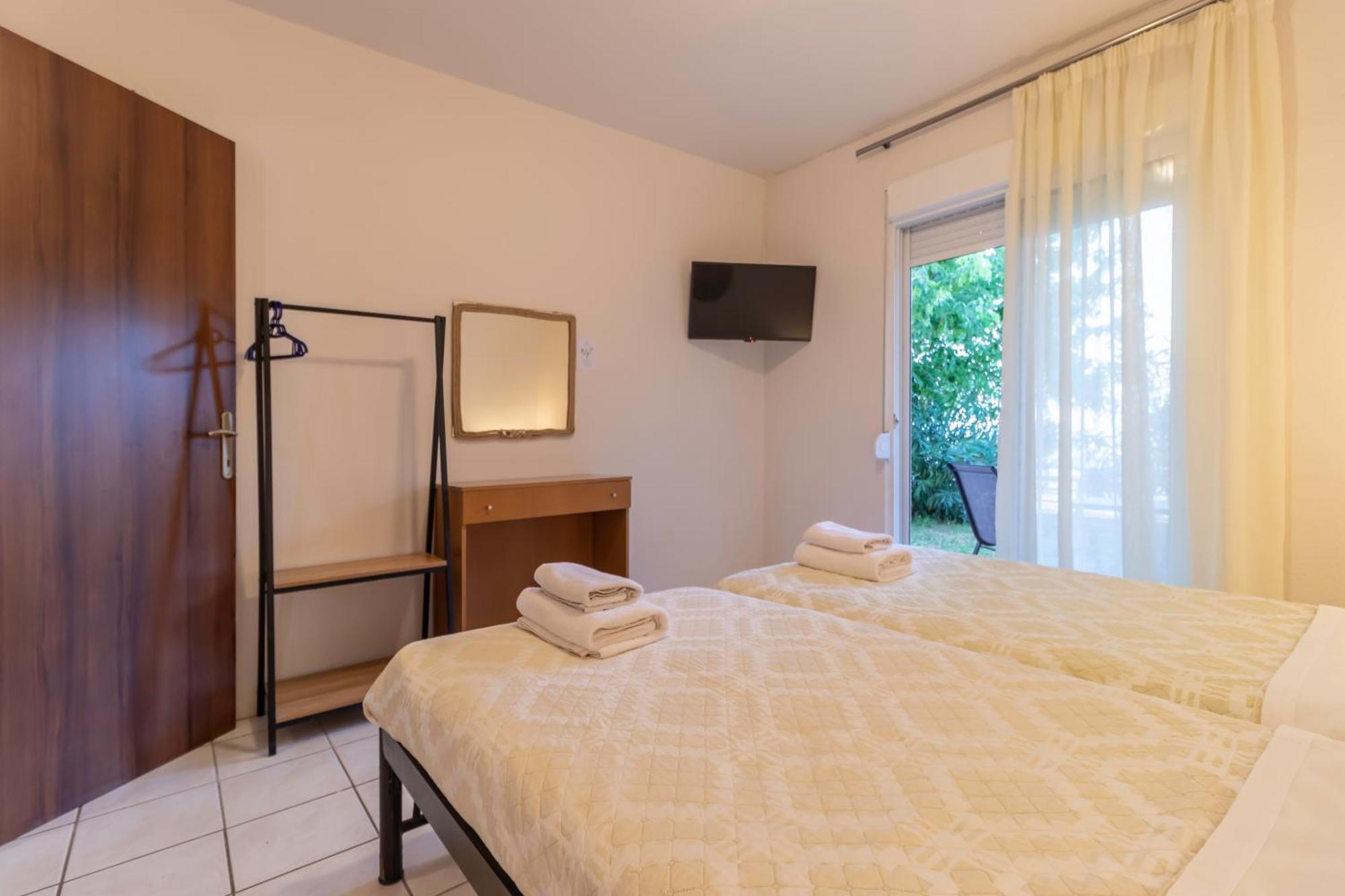 Properstay 107 - Villa Sea View Polychrono Exteriér fotografie